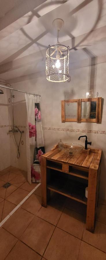 Bed and Breakfast La Boriette Du Rougier Montlaur  Exterior foto